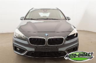 BMW 2-serie 216d Clima Navi Pano Active Tourer picture 40