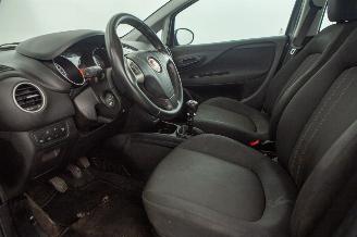 Fiat Punto 0.9 TwinAir Street Airco picture 24