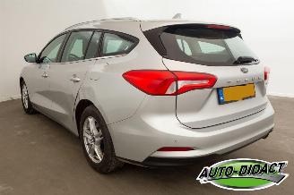 Ford Focus 1.0 EcoBoost Hybrid Clima Navi Camera Trend Edition Business picture 3