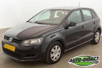 Schadeauto Volkswagen Polo 1.2 Easyline Airco Navi Camera 2010/11