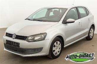 krockskadad bil auto Volkswagen Polo 1.2-12V Trendline Airco 2009/7