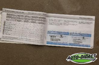 Peugeot 308 SW 1.2 PureTech Clima Navi Pano Style picture 30