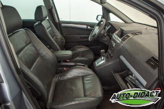 Opel Zafira 2.2 Automaat 7p Cosmo picture 19