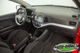 Kia Picanto 1.0 Fusion 140.239 km Carpas picture 15