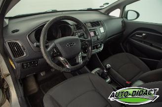 Kia Rio 1.2 CVVT Clima Super Pack picture 23