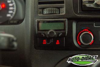 Volkswagen Transporter 2.0 TDI L1H1 BlueMotion picture 10