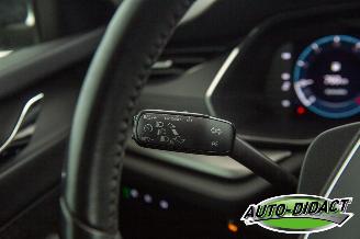 Skoda Octavia 1.0 e-TSI Dak schade Business Edition picture 17