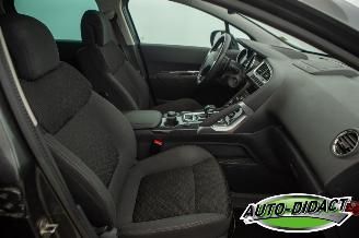 Peugeot 3008 2.0 4WD Automaat HDi HYbrid4 Blue Lease Clima Navi picture 19