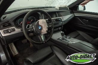 BMW 5-serie 520d  Automaat Pano Clima Navi Leder High Executive picture 28