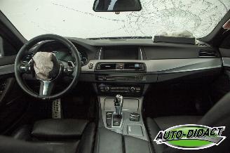 BMW 5-serie 520d  Automaat Pano Clima Navi Leder High Executive picture 27