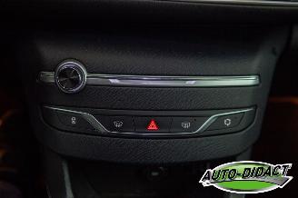 Peugeot 308 1.2 PureTech GT Automaat Clima Camera Navi Blue Lease picture 9