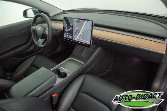 Tesla Model 3 Long Range AWD 75 kWh picture 16