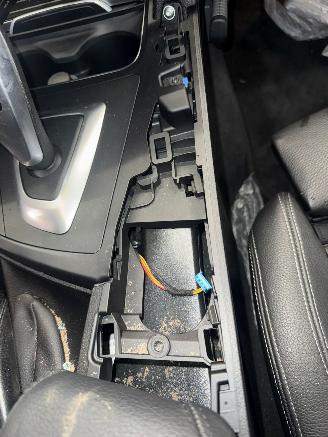 BMW 3-serie 318i Automaat 116.017 km Luxury Edition picture 33