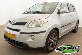 skadebil auto Toyota Urban Cruiser 1.3 VVT-i 114.448 km Clima 2009/9