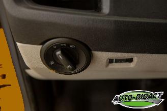 Volkswagen Transporter 2.0 TDI L1H2 Highline Airco picture 12