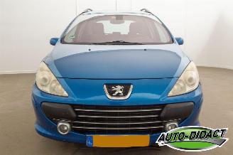 Peugeot 307 Break 2.0-16V Clima Premium picture 30