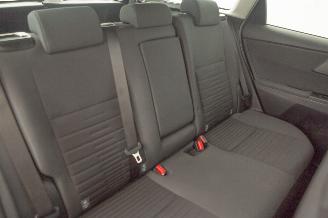 Toyota Auris Touring Sports 1.2 Clima Navi Camera 85kw Comfort picture 22