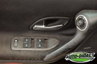 Renault Laguna 2.0-16V Clima Navi Tech Line picture 12