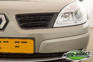 Renault Grand-scenic 2.0-16V Navi Clima 7p. Tech Line picture 36