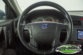 Volvo V-70 2.4 Edition II Airco Leder picture 5