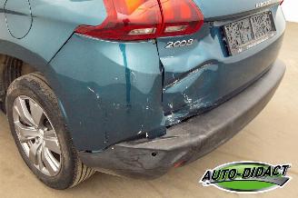 Peugeot 2008 1.2 Access Clima Navi picture 27