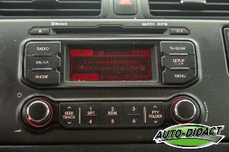 Kia Rio 1.2 CVVT Clima Motorschade Super Pack picture 7