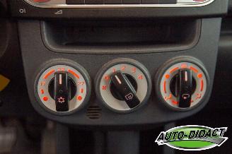 Mitsubishi Colt 1.3 Automaat Airco Invite picture 8