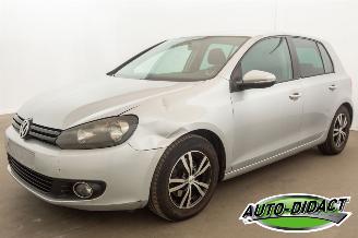 skadebil auto Volkswagen Golf 1.6 TDI Clima Navi BlueMotion 2011/9