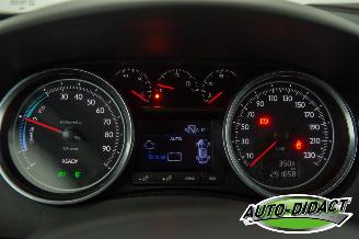 Peugeot 508 2.0 HDi Hybrid 4WD Automaat Clima Blue Lease Premium picture 6