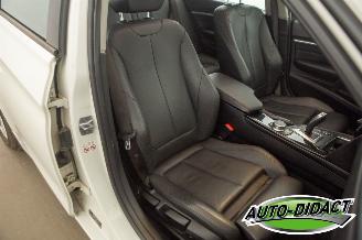 BMW 3-serie 318i Automaat Elek Dak Clima Navi Leder Corporate Lease Executive picture 25