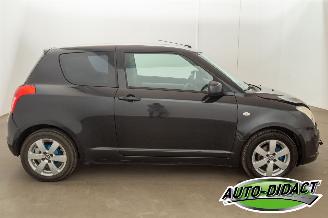 Suzuki Swift 1.5 GLS Airco picture 33