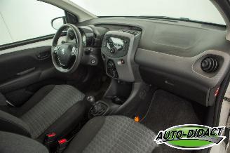 Peugeot 108 1.0 e-VTi Airco 103.776 km NAP Active picture 18