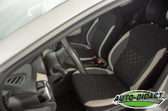 Nissan Micra 1.0 IG-T Navi Airco N-Design picture 25