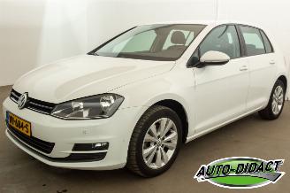 uszkodzony samochody osobowe Volkswagen Golf 1.6 TDI 81kW Navi Clima Comfortline 2017/5