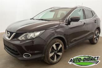 Vaurioauto  passenger cars Nissan Qashqai A/C Clima Automaat 2015/5