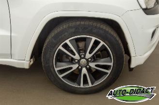 Jeep Grand-cherokee 3.0 CRD 184kW Automaat Pano Navi Camera Leder  Overland picture 27