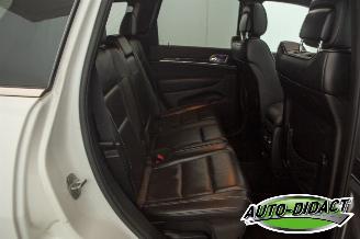 Jeep Grand-cherokee 3.0 CRD 184kW Automaat Pano Navi Camera Leder  Overland picture 20