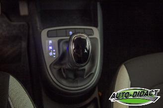 Hyundai I-10 1.0 49kW Automaat 31.592 km Airco Navi Camera picture 12