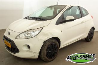 Unfallwagen Ford Ka 1.2 Style Airco start/stop 2016/5
