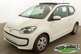 Vaurioauto  passenger cars Volkswagen Up! 1.0 44kW Open Pano Airco move up 2014/8