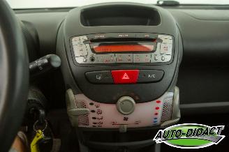 Peugeot 107 1.0-12V Airco Sublime picture 9