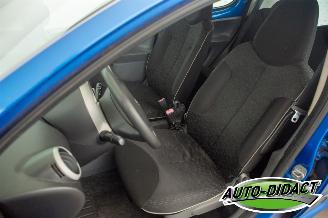 Peugeot 107 1.0-12V Airco Sublime picture 23