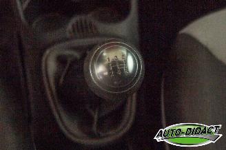 Peugeot 107 1.0 Airco Access Accent picture 10