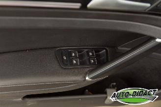 Volkswagen Golf 1.6 TDI Automaat Navi Camera Clima Business Edition picture 13