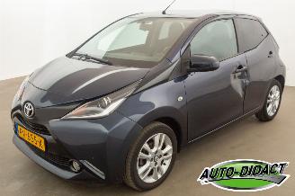 Avarii autoturisme Toyota Aygo 1.0 X-Joy Navi Camera Clima VVT-i 2017/9