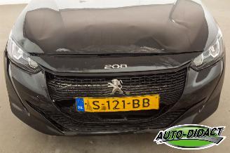 Peugeot e-208 EV 50 kWh Allure Pack picture 32