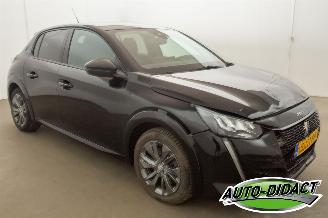 Peugeot e-208 EV 50 kWh Allure Pack picture 2