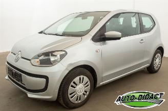 skadebil auto Volkswagen Up! 1.0 Automaat 114.638 km move up! 2013/5
