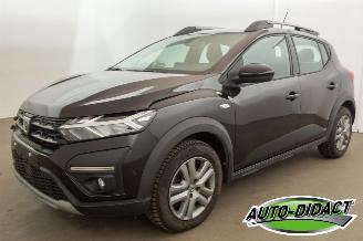 Unfallwagen Dacia Sandero 1.0 67kW 35.315 km Navi Camera Airco Comfort 2022/11