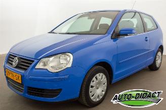 Schadeauto Volkswagen Polo 1.2 Airco Optive 2007/1